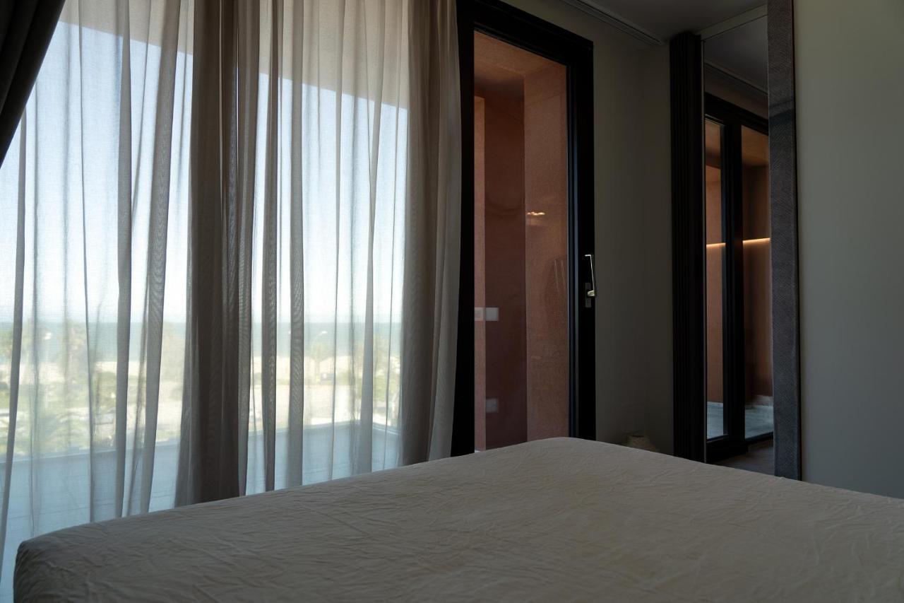 Piccola Maesta' Boutique Rooms Чивитанова-Марке Экстерьер фото
